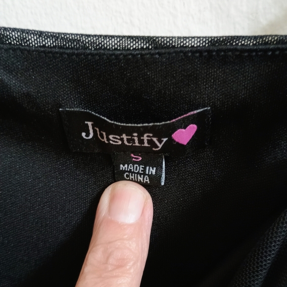 Justify Black Backless Dress with Chain Straps - Picture 6 of 8